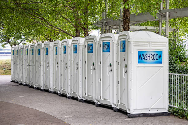 Best Luxury portable toilet rental  in Newport East, RI